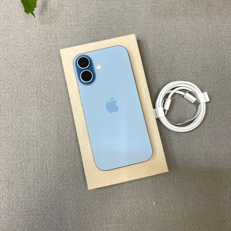 ����Ʊ�� iPhone 17 256GB �ߥ��ȥ֥롼 Apple�� SIM�ե꡼ ����̵��