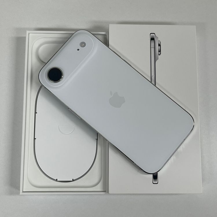 ����Ʊ�� iPhone Air 256GB �ۥ磻�� ������SIM�ե꡼ ����̵��