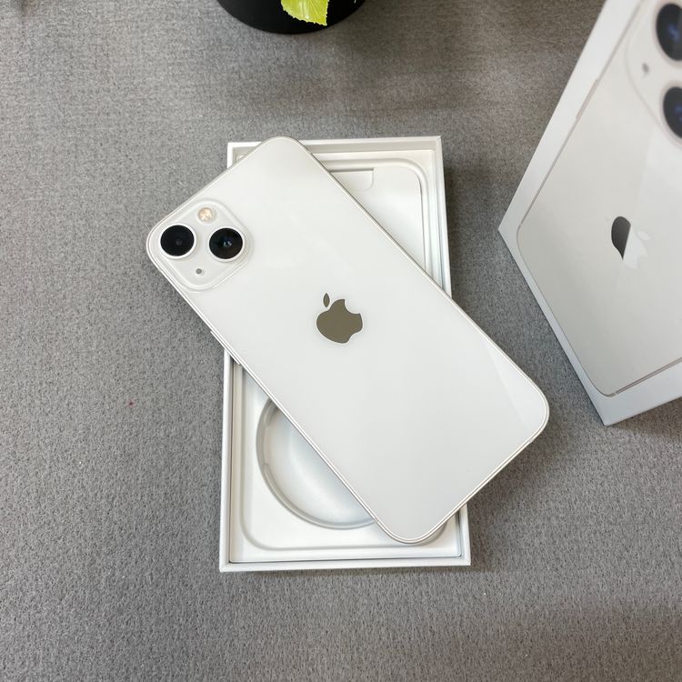 iPhone 13 128GB �������饤�ȹ����� SIM�ե꡼ ����̵��