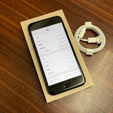 �Хåƥ꡼ 98% iPhone SE3 64GB �ߥåɥʥ��� ������ SIM�ե꡼ ����̵��