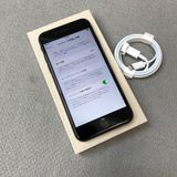 �Хåƥ꡼ 98% iPhone SE3 64GB �ߥåɥʥ��� ������ SIM�ե꡼ ����̵��