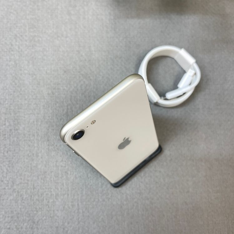 �Хåƥ꡼ 94% iPhone SE�裳���� 64GB �������饤�� ������SIM�ե꡼����̵��