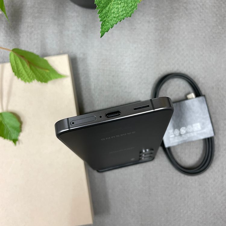 ����Ʊ�� Samsung Galaxy S24 256GB ����SIM�ե꡼ ����̵��