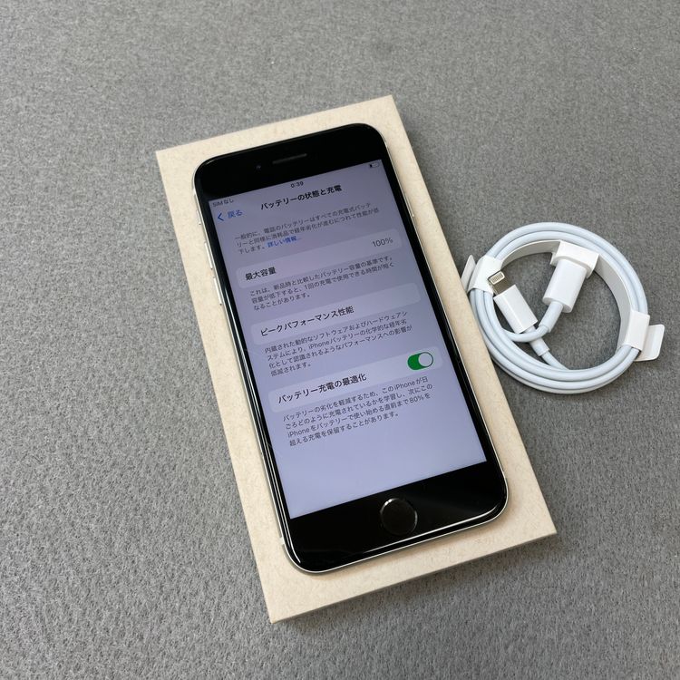 �Хåƥ꡼ 100% iPhone SE3 64GB �������饤�� ������ SIM�ե꡼ ����̵��