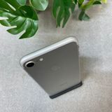 �Хåƥ꡼ 98% iPhone 7 32GB ����С������� SIM�ե꡼����̵��