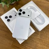 バッテリー100% iPhone 17Pro 256GB シルバー国内版 SIMフリー送料無料