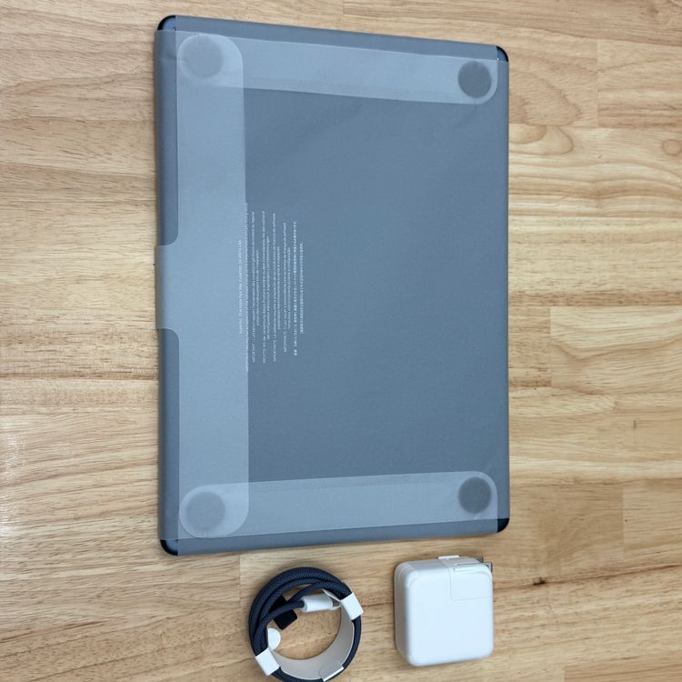 ���ʡ�̤���� MacBook Air 13����� M4���å� �ߥåȥ饤������̵�� XM37