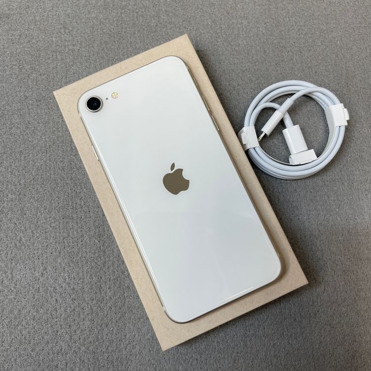 �Хåƥ꡼ 89% iPhone SE3 64GB �������饤�� ������ SIM�ե꡼ ����̵��