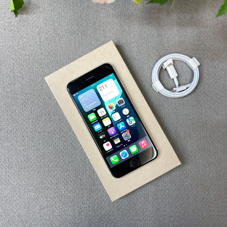 ���� iPhone SE2 64Gb �ۥ磻�� ������ SIM�ե꡼ ����̵�� 33201