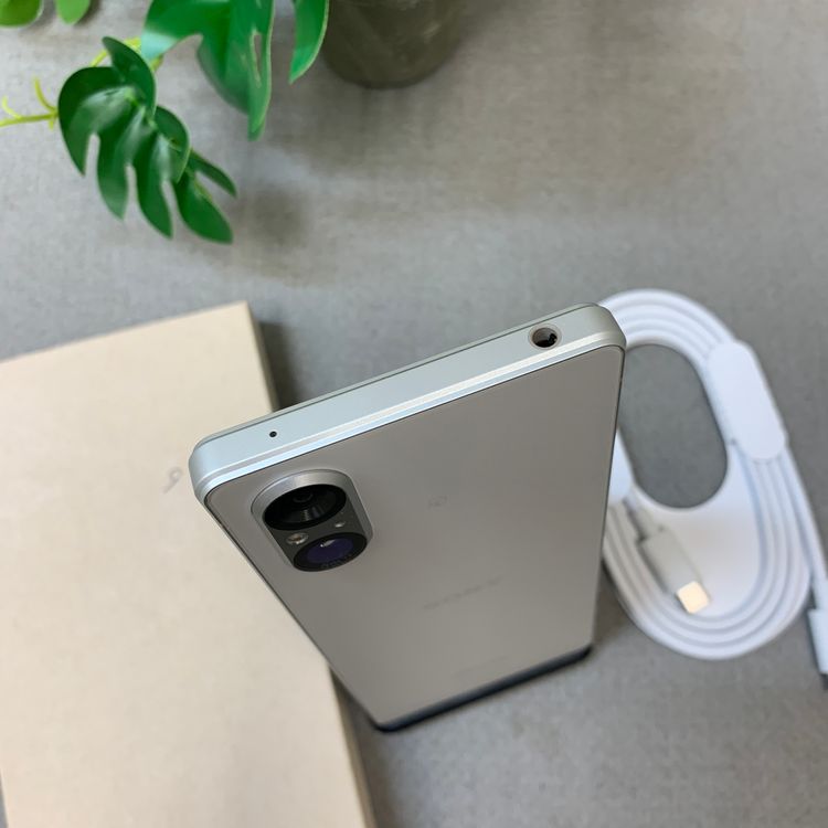Xperia 5 V SO-53D 128GB �ץ���ʥ���С�  ����SIM�ե꡼ ����̵��