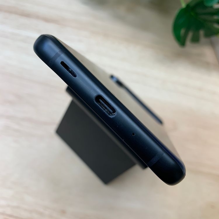 arrows N F-51C 128GB �֥�å���ͥ��ӡ� �ȥ����� SIM�ե꡼ ����̵��