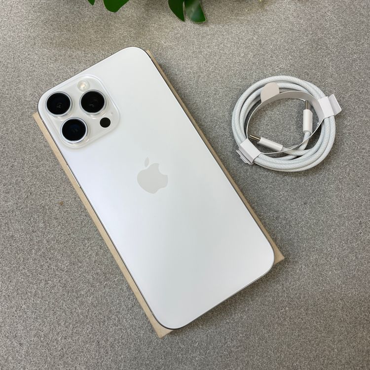 �Хåƥ꡼98% iPhone 16ProMax 256GB �ۥ磻�� Apple�� SIM�ե꡼