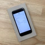 �Хåƥ꡼ 98% iPhone 7 32GB �֥�å��������� SIM�ե꡼����̵��