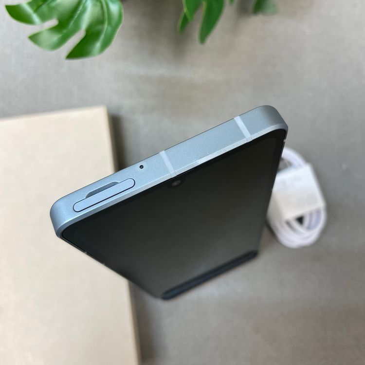 AQUOS sense7 128GB �֥롼 ������ SIM�ե꡼ ����̵��
