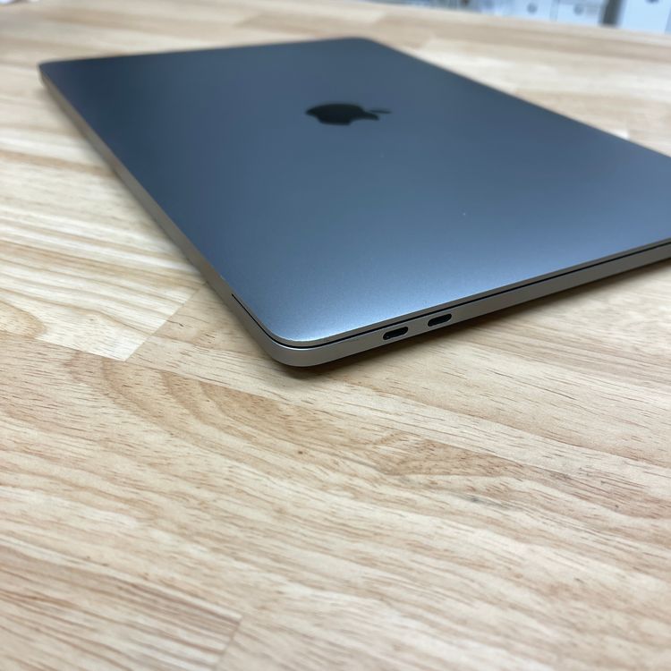 MacBook Pro13����� M2���å� ���ڡ������졼 2022ǯ ����̵�� RQ12M