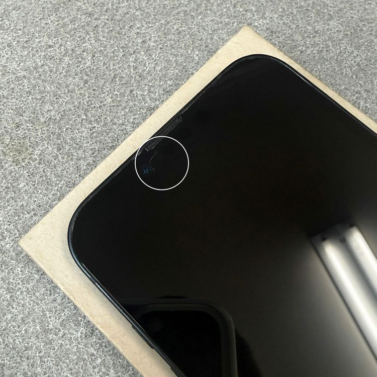 �Хåƥ꡼100% iPhone 16e 128GB �֥�å� ������SIM�ե꡼����̵��