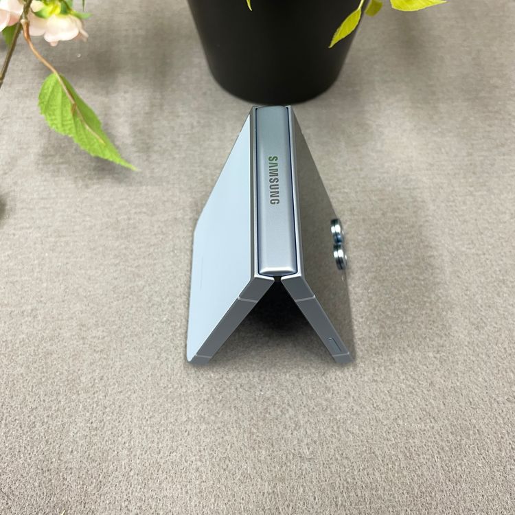 Samsung Galaxy Z Flip6 256GB �֥롼 ������SIM�ե꡼ ����̵��