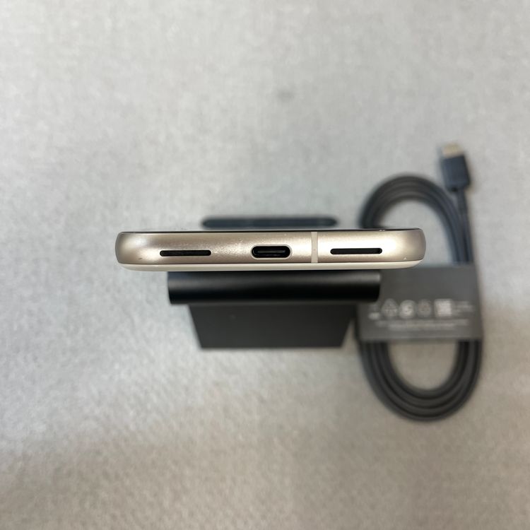 �Хåƥ꡼96�� Google Pixel 8a 128Gb Porcelain ������SIM�ե꡼