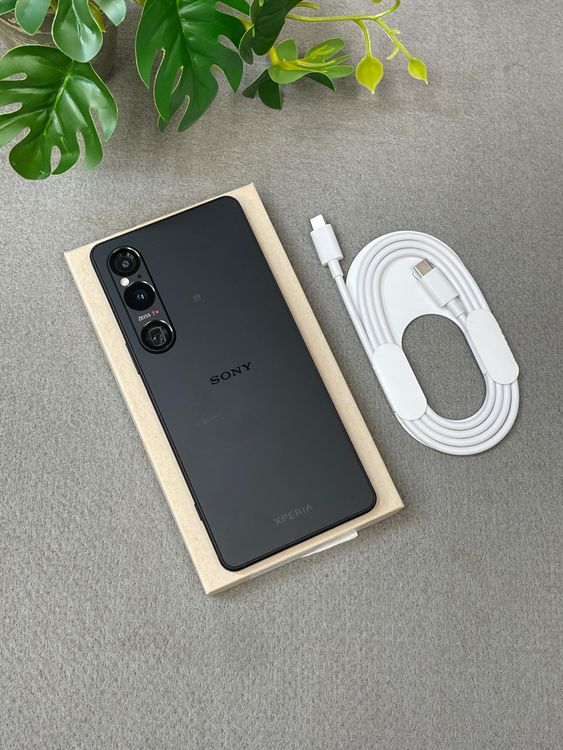 Sony Xperia 1 VI SOG13 256GB �֥�å� ������ SIM�ե꡼����̵��