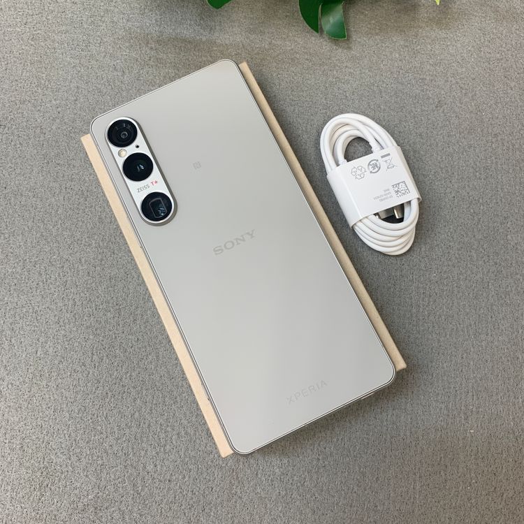 Sony Xperia 1 VI SO-51E 256GB �ץ���ʥ���С� �ɥ����� SIM�ե꡼