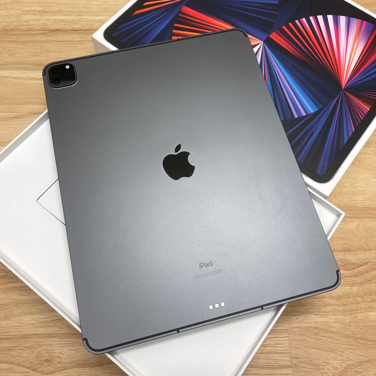 ����Ʊ�� iPad Pro 12.9����� M1���å� 256GB  WiFi + Cellular