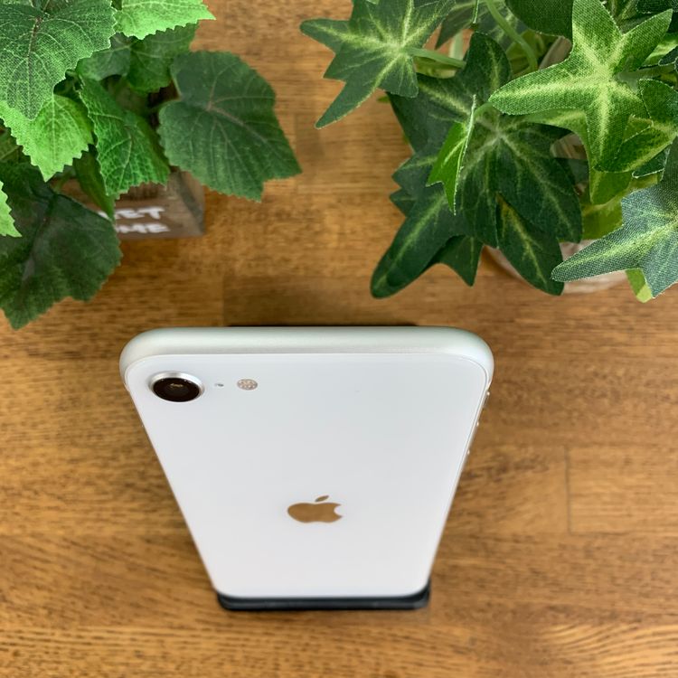 iPhone SE2 64Gb �ۥ磻�� ������ SIM�ե꡼ ����̵�� 44275