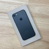 バッテリー 93% iPhone 7 32GB ブラック 国内版 SIMフリー送料無料