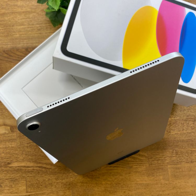 �Хåƥ꡼ 88% iPad ��10���� 64GB ����С�WiFi�� ��ǥ� ����̵��