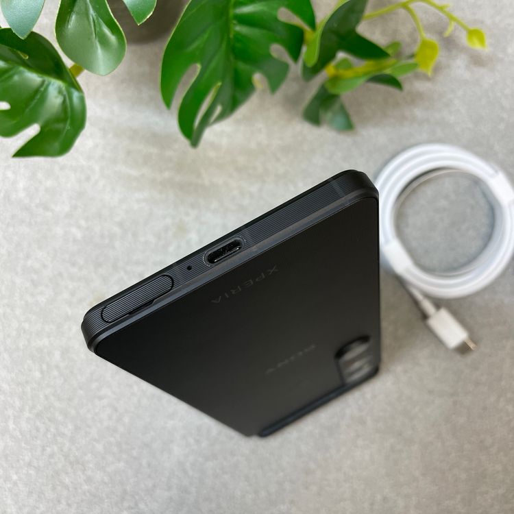 Sony Xperia 1 VI SOG13 256GB �֥�å� AU�� SIM�ե꡼����̵��