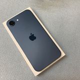 �Хåƥ꡼95% iPhone 16e 128GB �֥�å� Apple�� SIM�ե꡼����̵��
