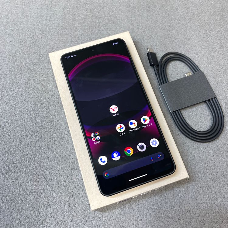 AQUOS R8 Pro 256GB �֥�å� ������ SIM�ե꡼����̵��