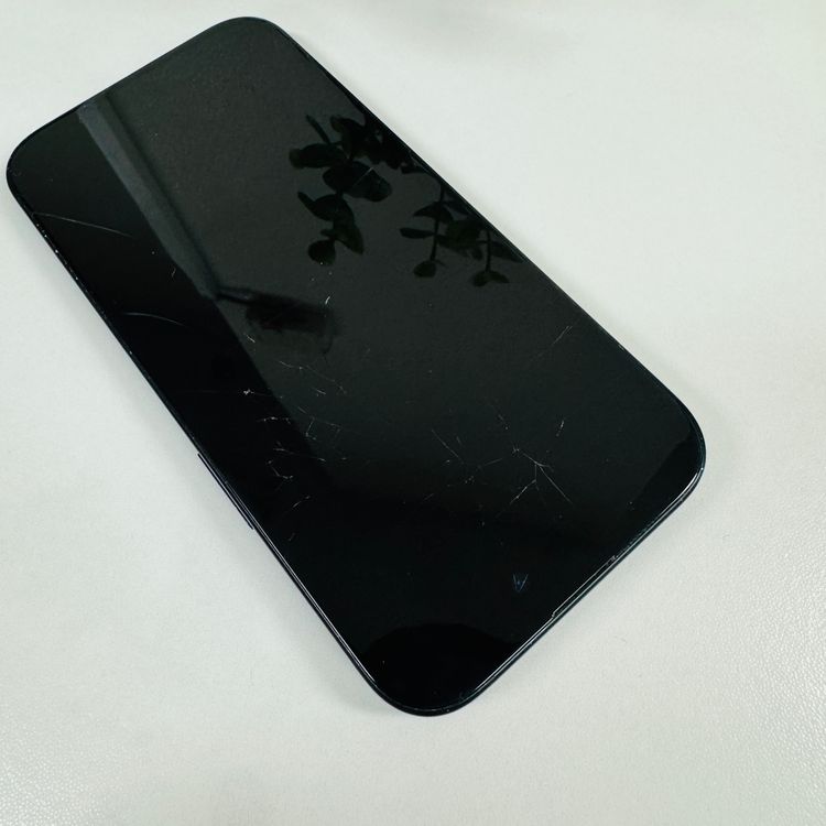iPhone15 256GB �֥�å������� SIM�ե꡼ ����̵��