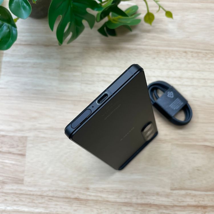 Sony Xperia 1 V SO-51D 256GB �֥�å� ������ SIM�ե꡼����̵��