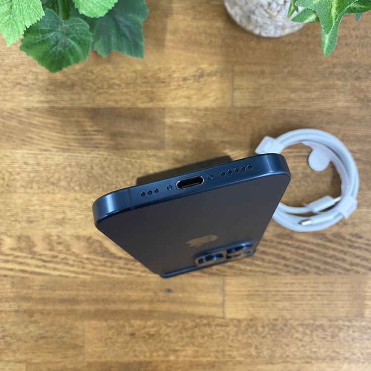 iPhone 15Pro 128GB �֥롼 ������ SIM�ե꡼����̵��