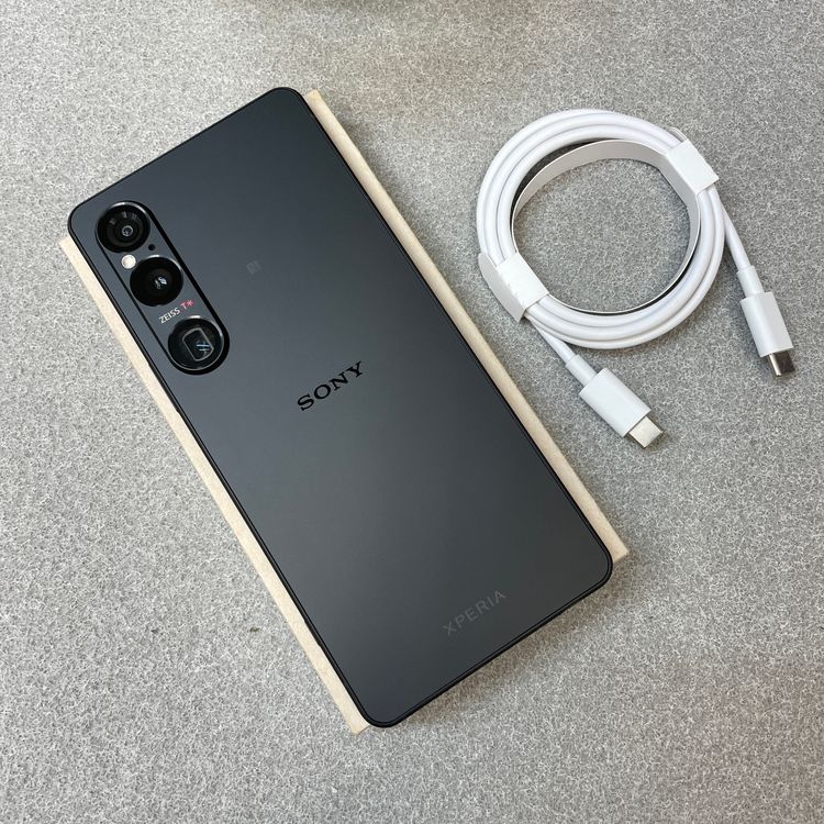 Sony Xperia 1 VI SOG13 256GB �֥�å� AU�� SIM�ե꡼����̵��