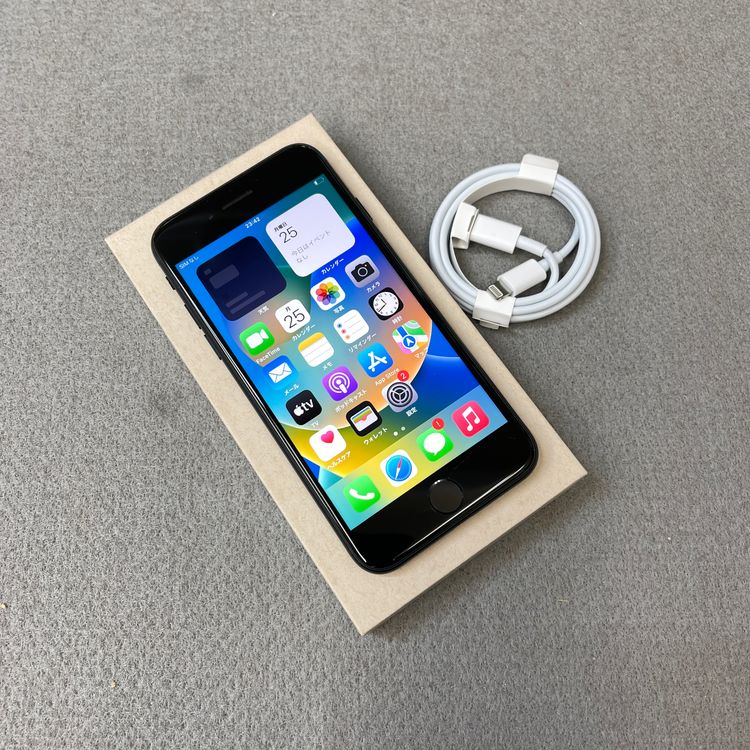 �Хåƥ꡼ 97% iPhone SE3 64GB �ߥåɥʥ��� ������ SIM�ե꡼ ����̵��