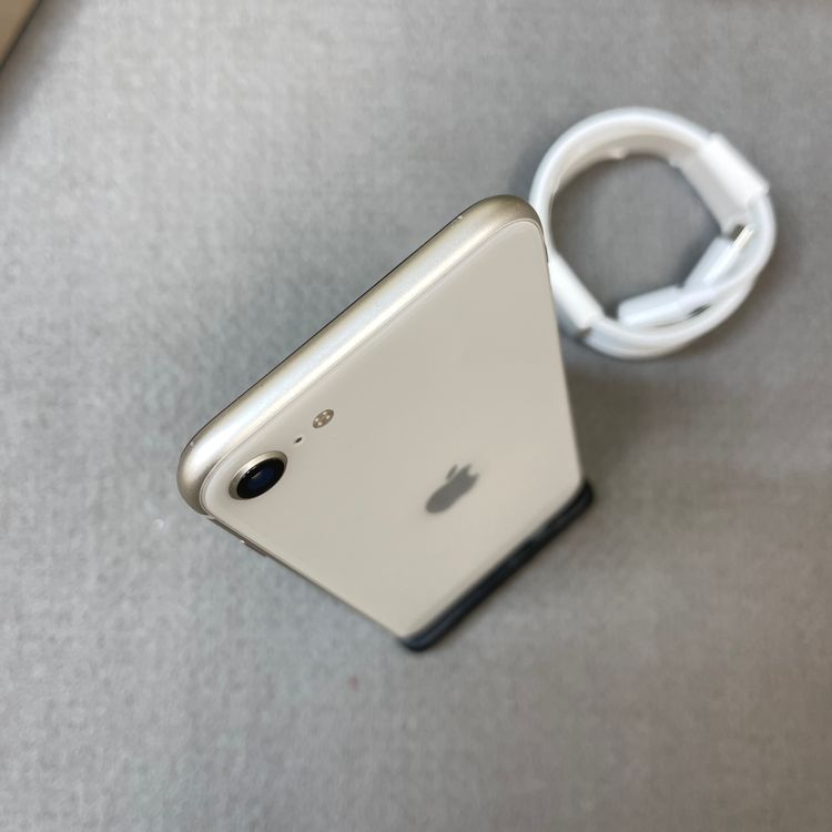 �Хåƥ꡼100% iPhone SE�裳���� 128GB �������饤�� ������SIM�ե꡼����̵��