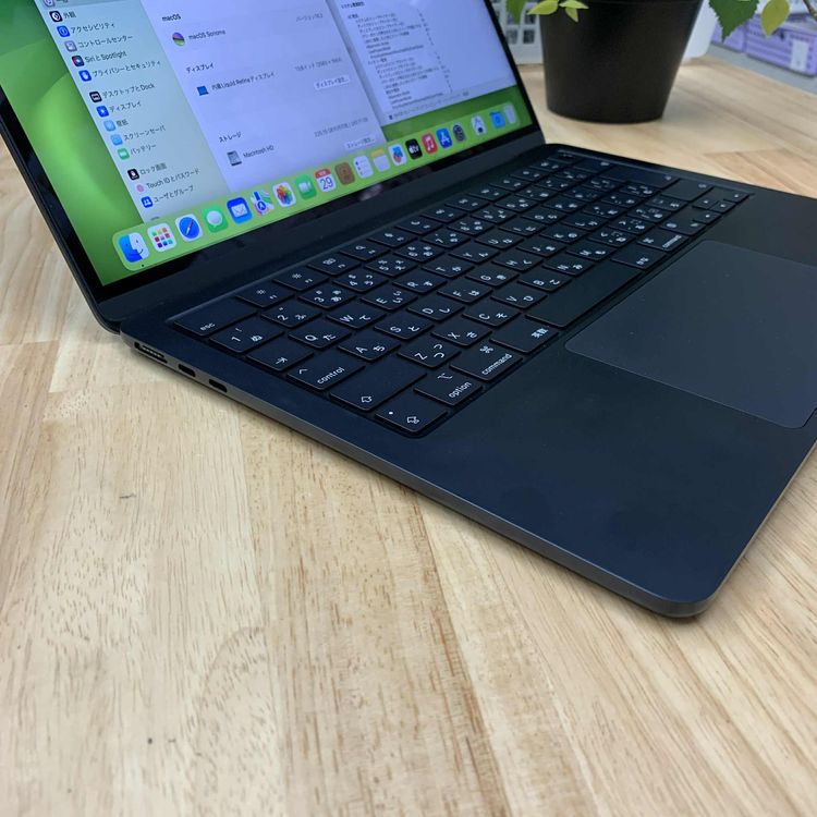 MacBook Air 13インチ M2チップ ミッドナイト 2022年 送料無料 95CV4