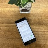 iPhone SE2 64GB �ۥ磻�� ������ SIM�ե꡼ ����̵��