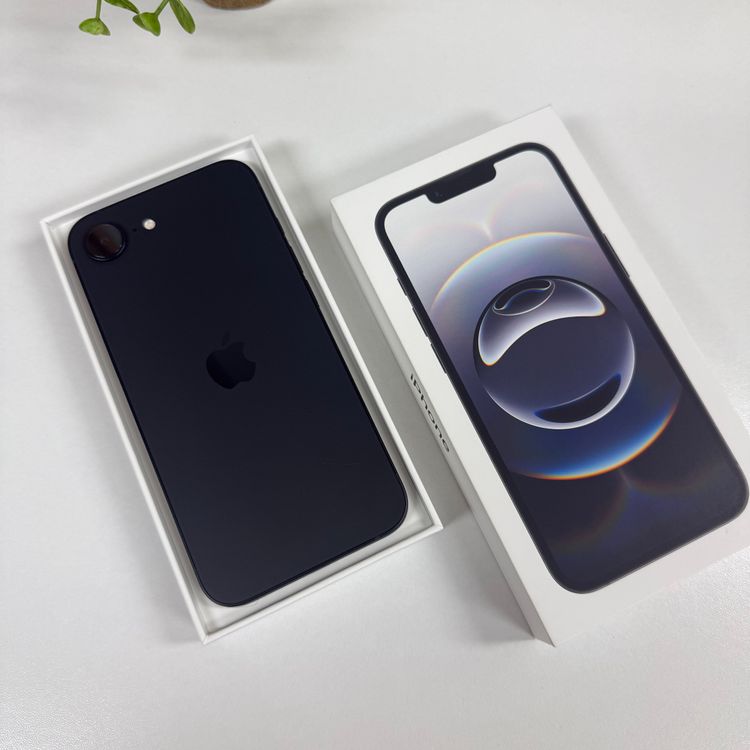 Ʊ iPhone 16e 128GB ֥å SIMե꡼̵