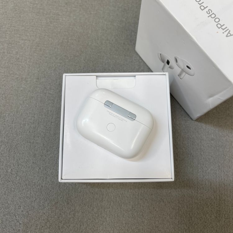 AirPods Pro����2����ˡ��ۥ磻�� ȯ��̵����46DG3