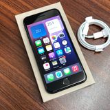 �Хåƥ꡼ 97% iPhone SE3 64GB �ߥåɥʥ��� ������ SIM�ե꡼ ����̵��
