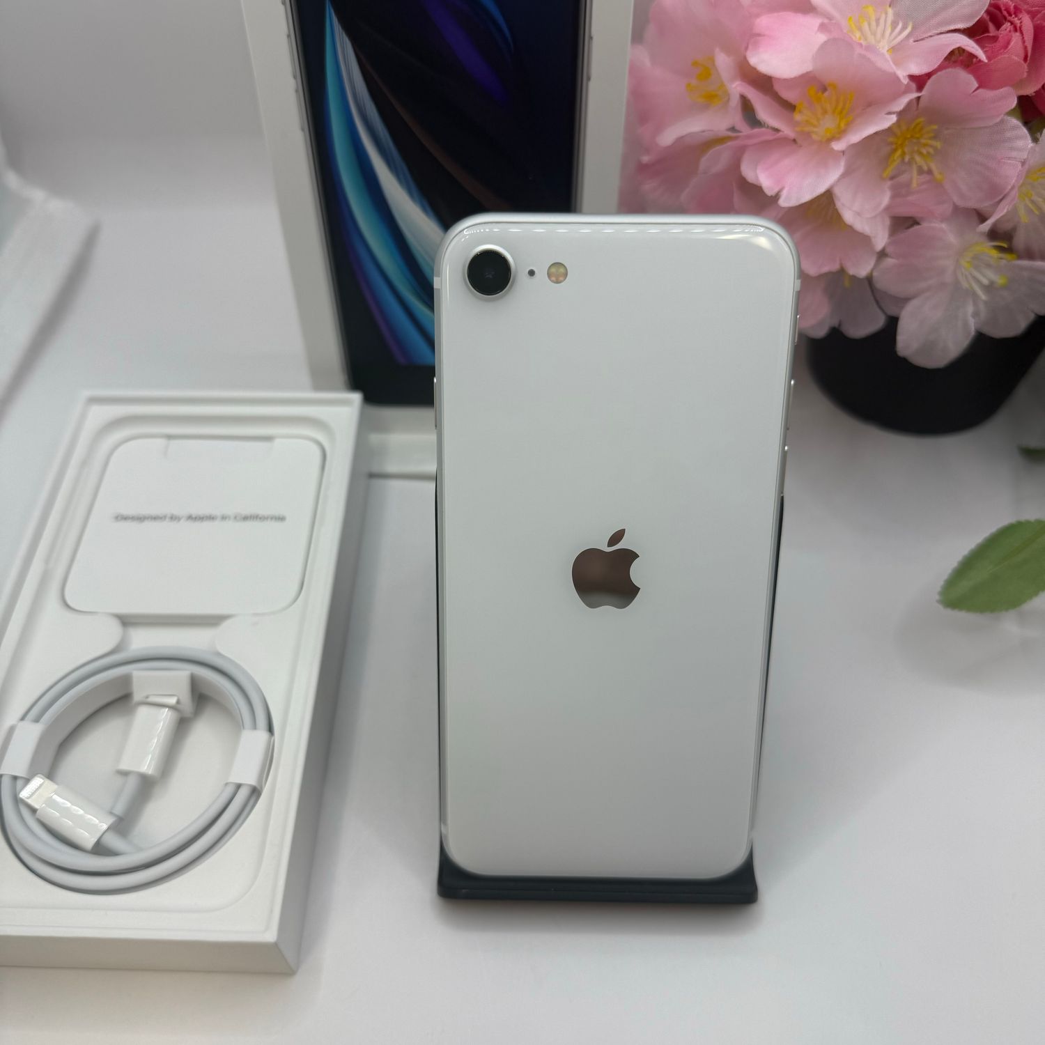 ムスビー｜iPhoneSE 第2世代 64GB SIMフリー ホワイト 送料無料 