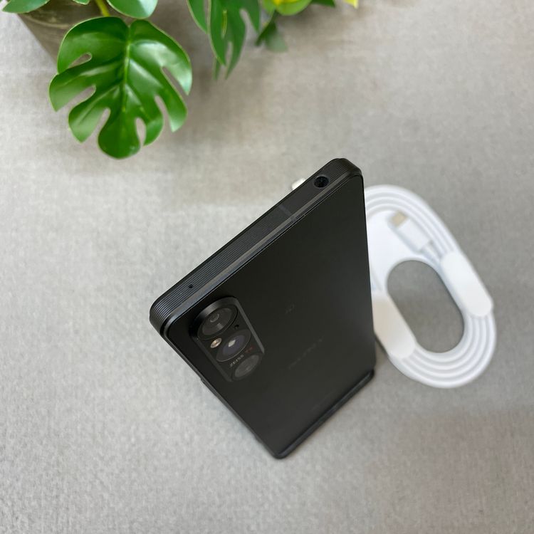 Sony Xperia 1 V SO-51D 256GB �֥�å� ������ SIM�ե꡼����̵��