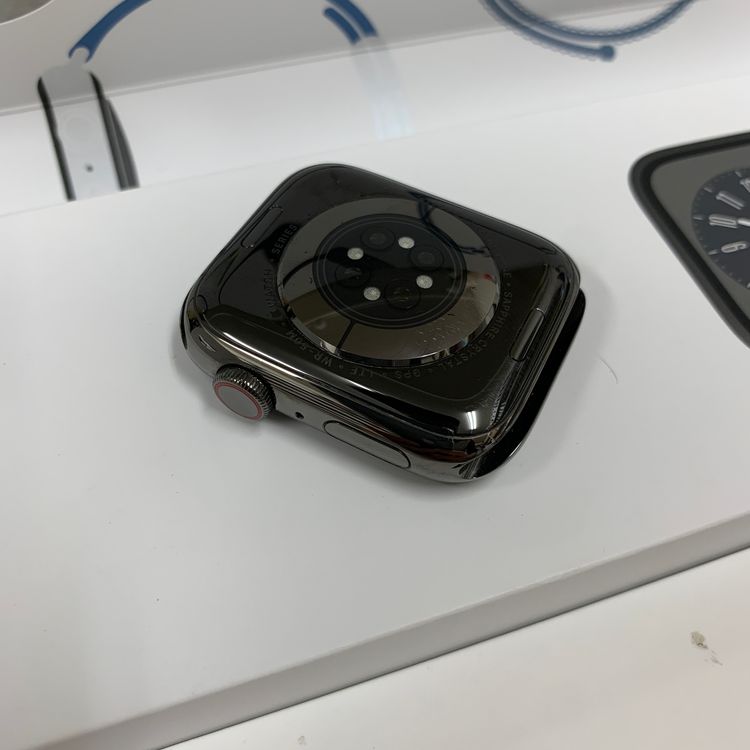 Apple Watch Series 8 GPS + Cellularǥ 34523