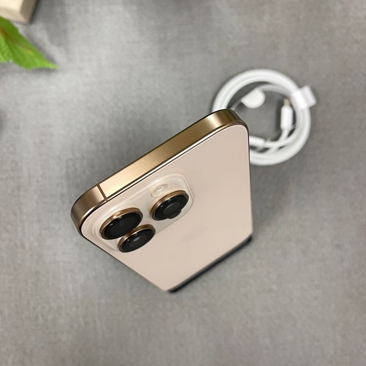 �Хåƥ꡼ 97% iPhone16Pro 256GB �ǥ����� ������ SIM�ե꡼����̵��