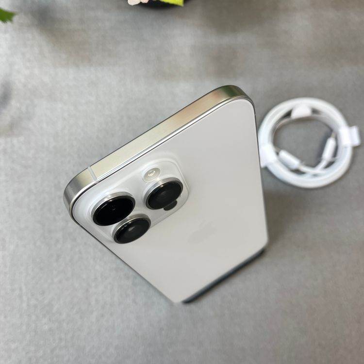 ����Ʊ�� iPhone 16ProMax 1TB �ۥ磻�� ������ SIM�ե꡼����̵��