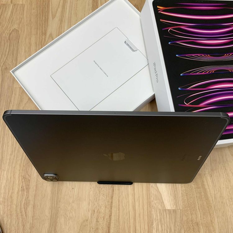iPad Pro 第6世代 M2 12.9インチ 256GB WiFi + Cellular送料無料