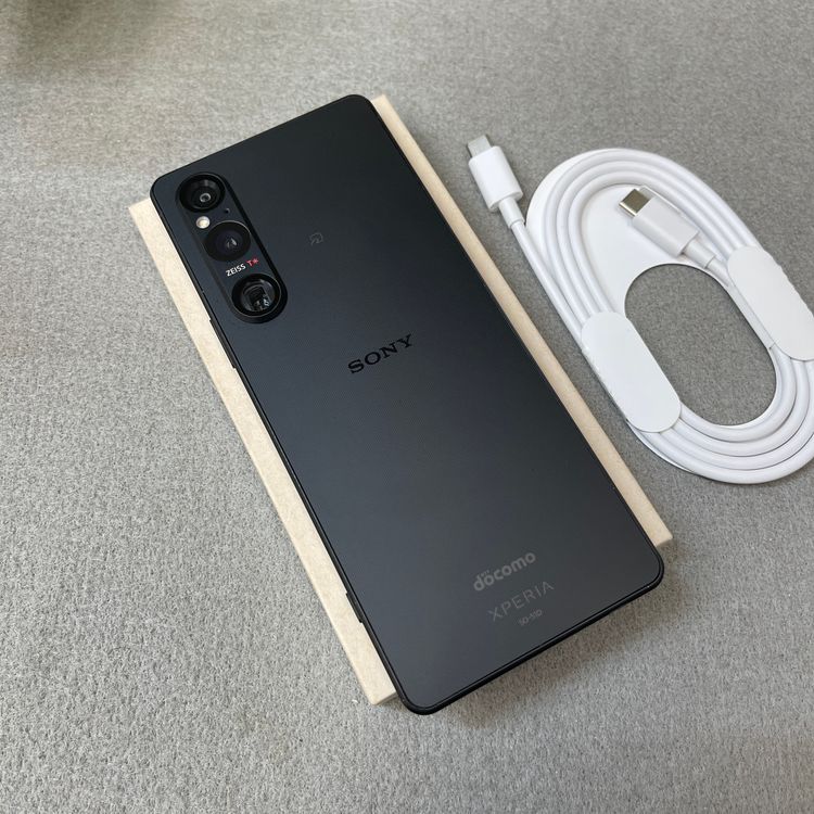 Sony Xperia 1 V SO-51D 256GB �֥�å� ������ SIM�ե꡼����̵��