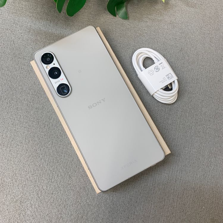 Sony Xperia 1 VI SO-51E 256GB �ץ���ʥ���С� �ɥ����� SIM�ե꡼